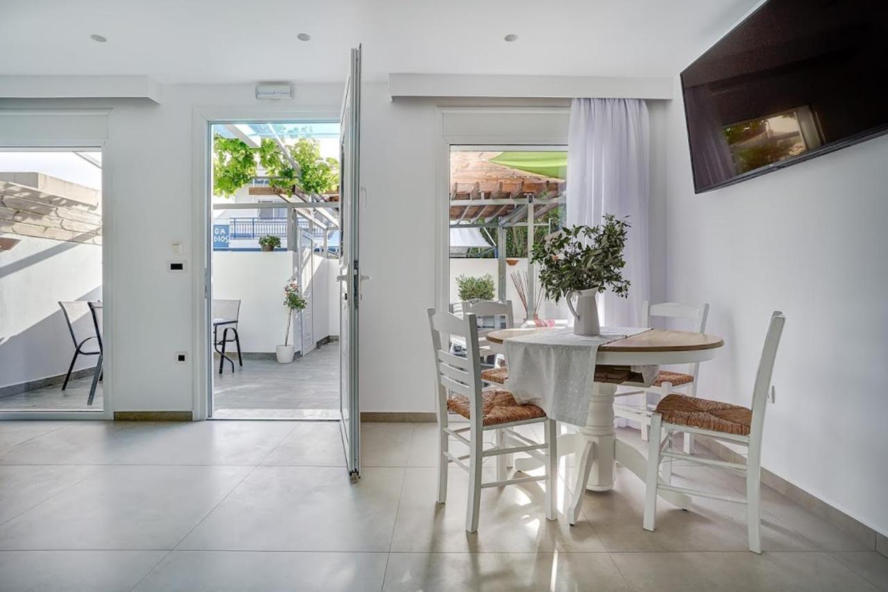Sia Mare Seaside Apartments Фалираки Екстериор снимка