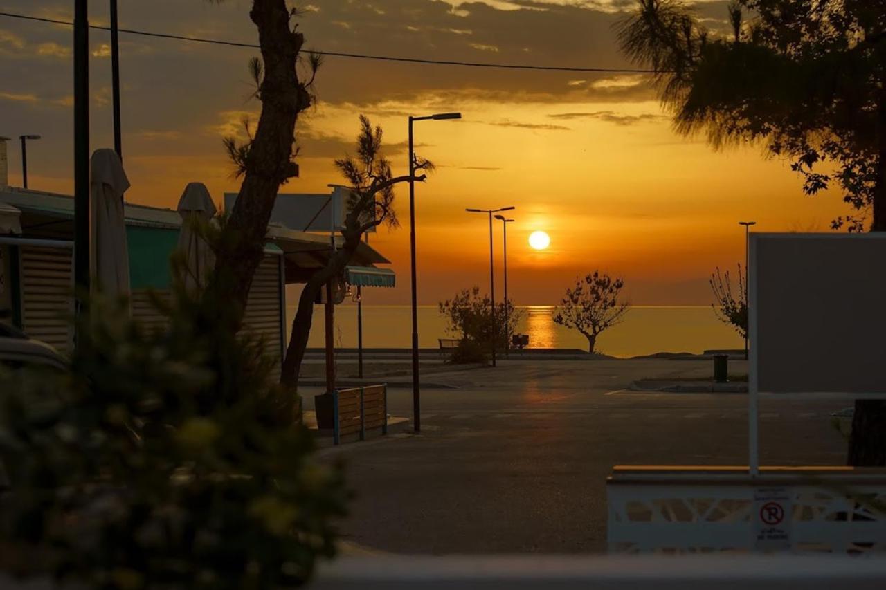 Sia Mare Seaside Apartments Фалираки Екстериор снимка
