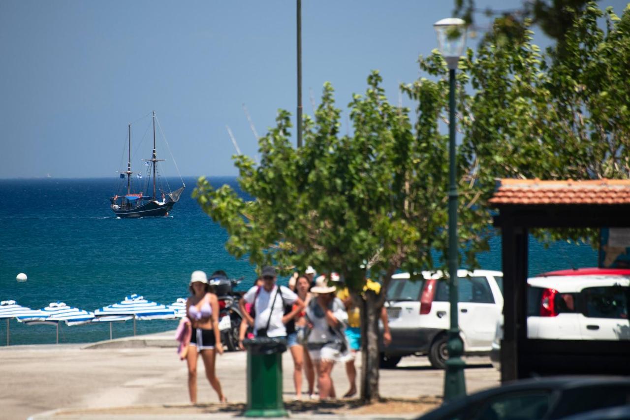 Sia Mare Seaside Apartments Фалираки Екстериор снимка