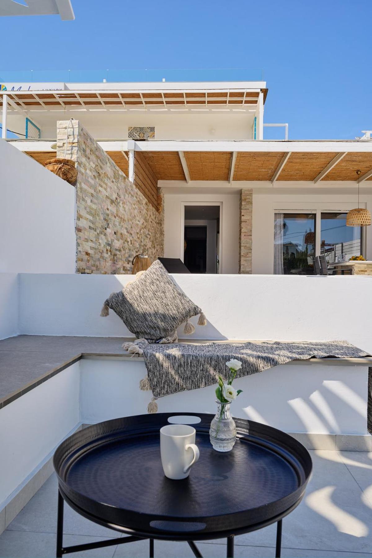 Sia Mare Seaside Apartments Фалираки Екстериор снимка
