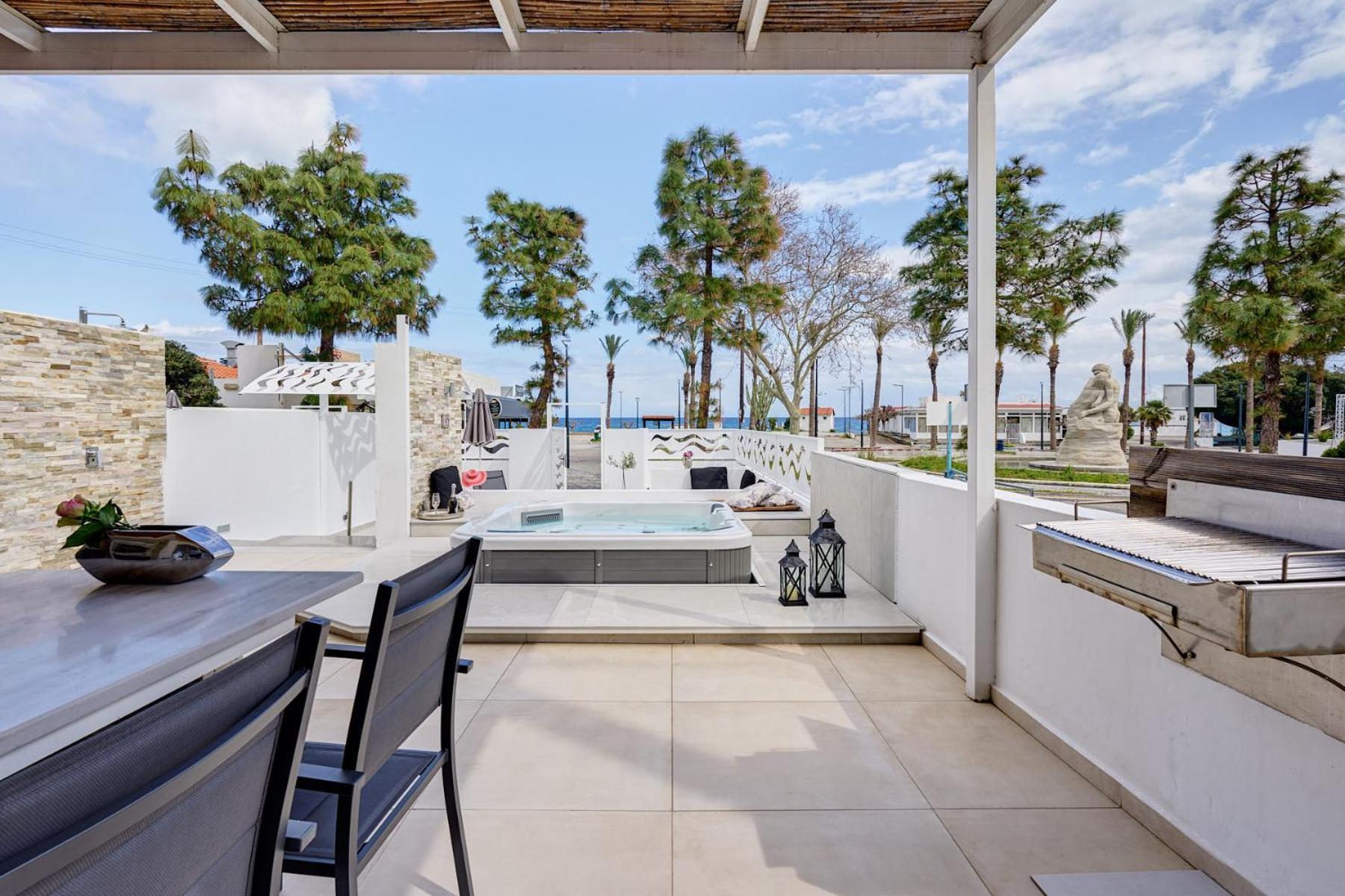 Sia Mare Seaside Apartments Фалираки Екстериор снимка