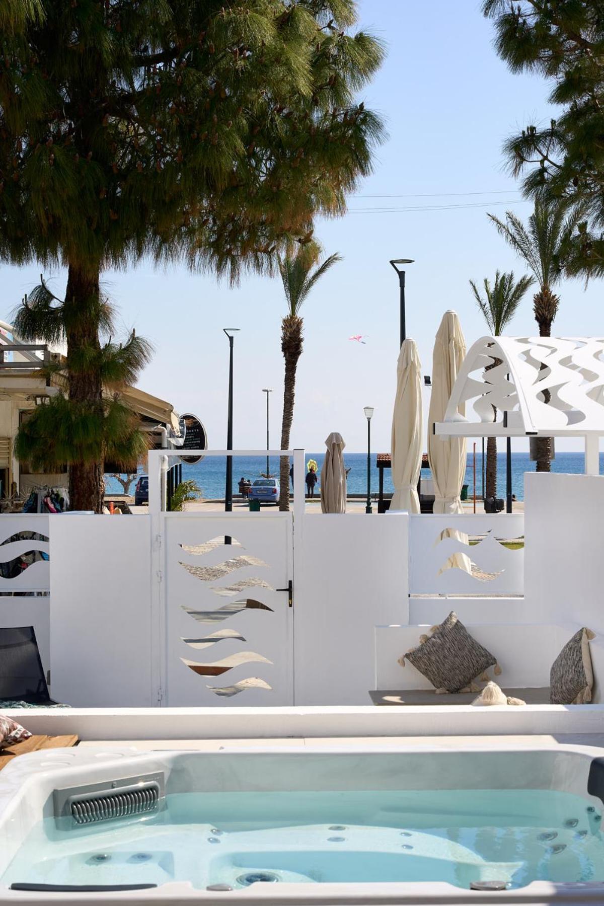 Sia Mare Seaside Apartments Фалираки Екстериор снимка